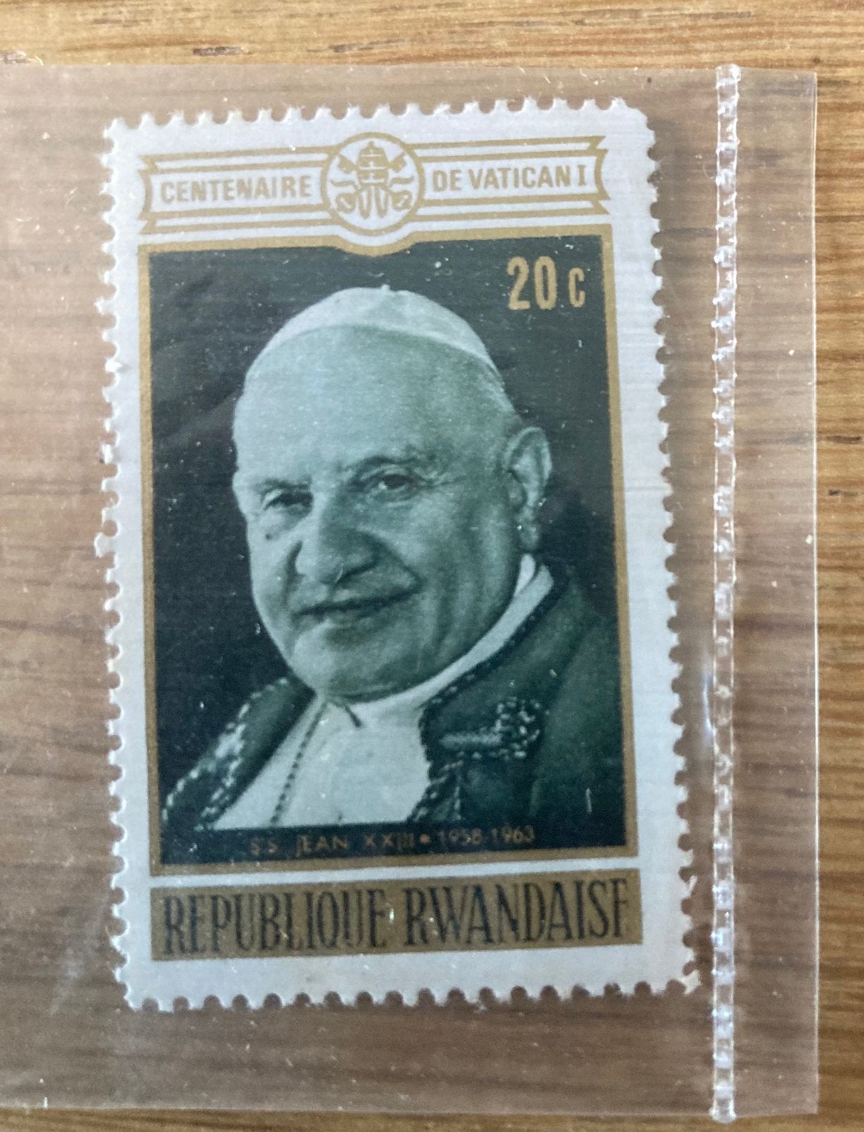 postzegel van de Republiek Rwanda van paus Johannes XXIII, Ophalen of Verzenden, Overige landen, Postfris