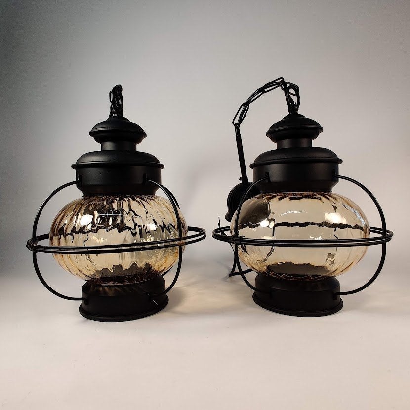 2 lantaarn hanglampen jaren 50, Huis en Inrichting, Ophalen of Verzenden, Glas