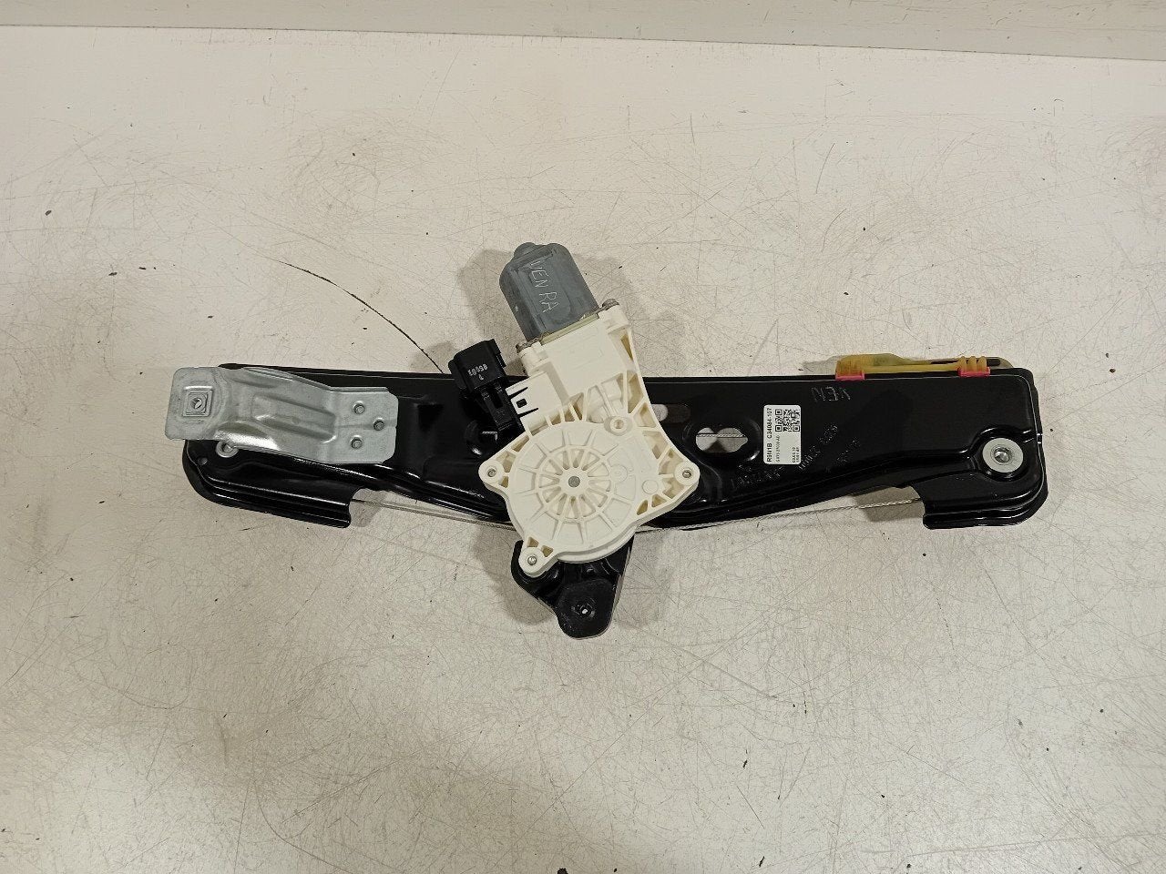 Raammechaniek elektrisch rechts achter Jaguar XE, Auto-onderdelen, Onderdelen@venauto.nl, Van der Ven Autorecycling B.V., Gebruikt