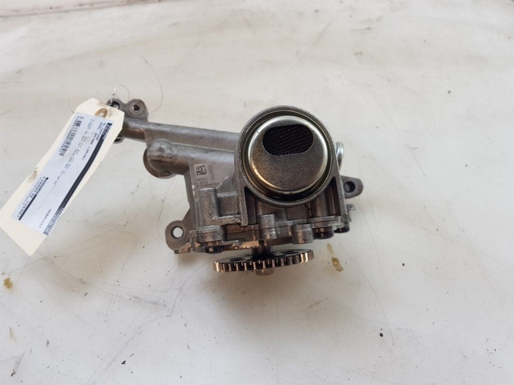 POMPE A HUILE Opel Astra K Sports Tourer (07-2014/12-2022), Utilisé, Opel