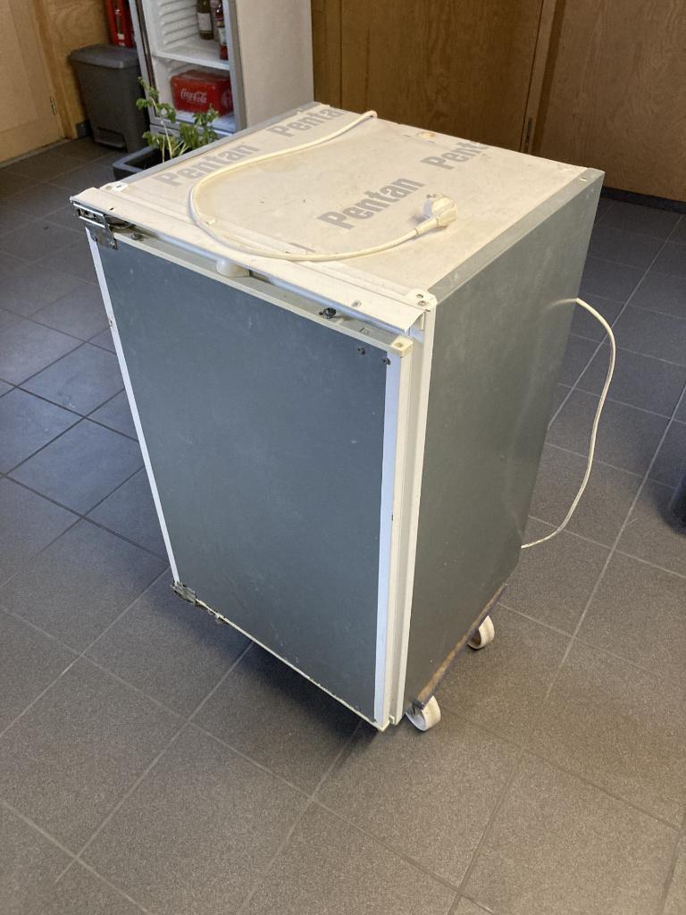 Inbouwijskast, Sans bac à congélation, Enlèvement, Utilisé, 45 à 60 cm