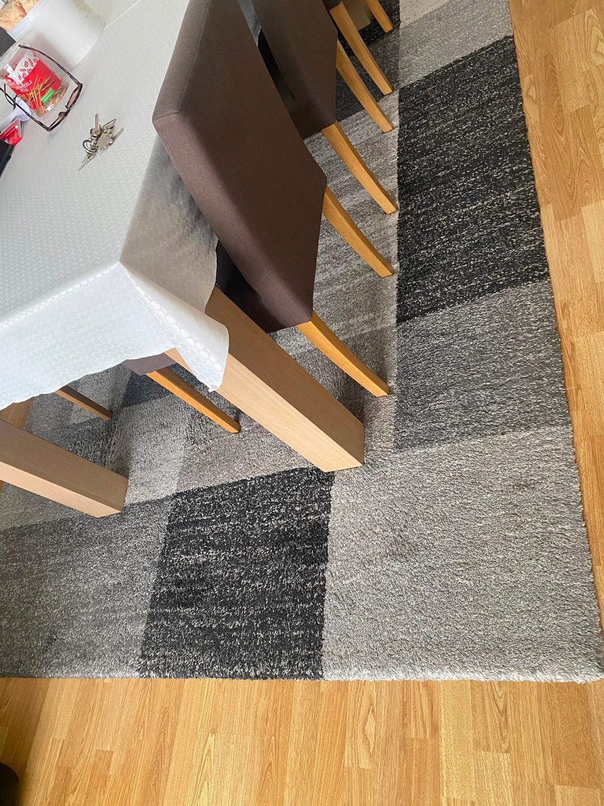Tapijt 2m x 3m, Ophalen, Zo goed als nieuw, Tapijt