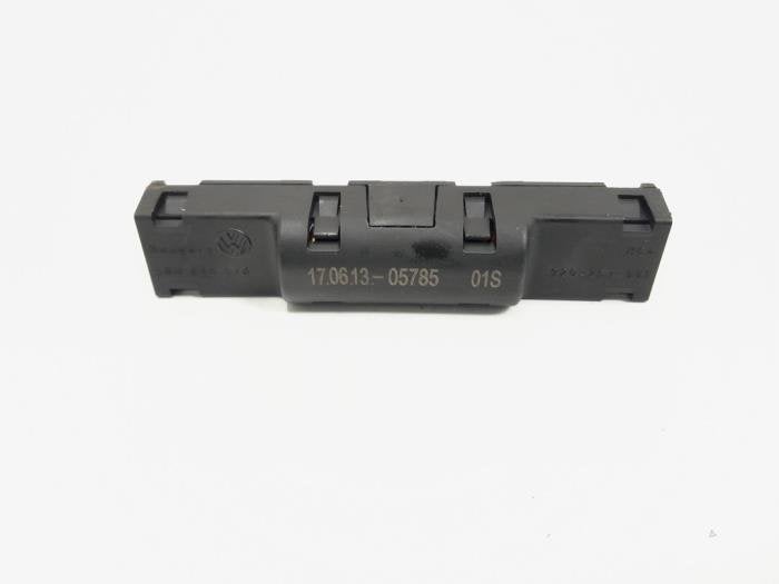 Antenne Versterker van een Volkswagen Golf, Gebruikt, -, Volkswagen, -