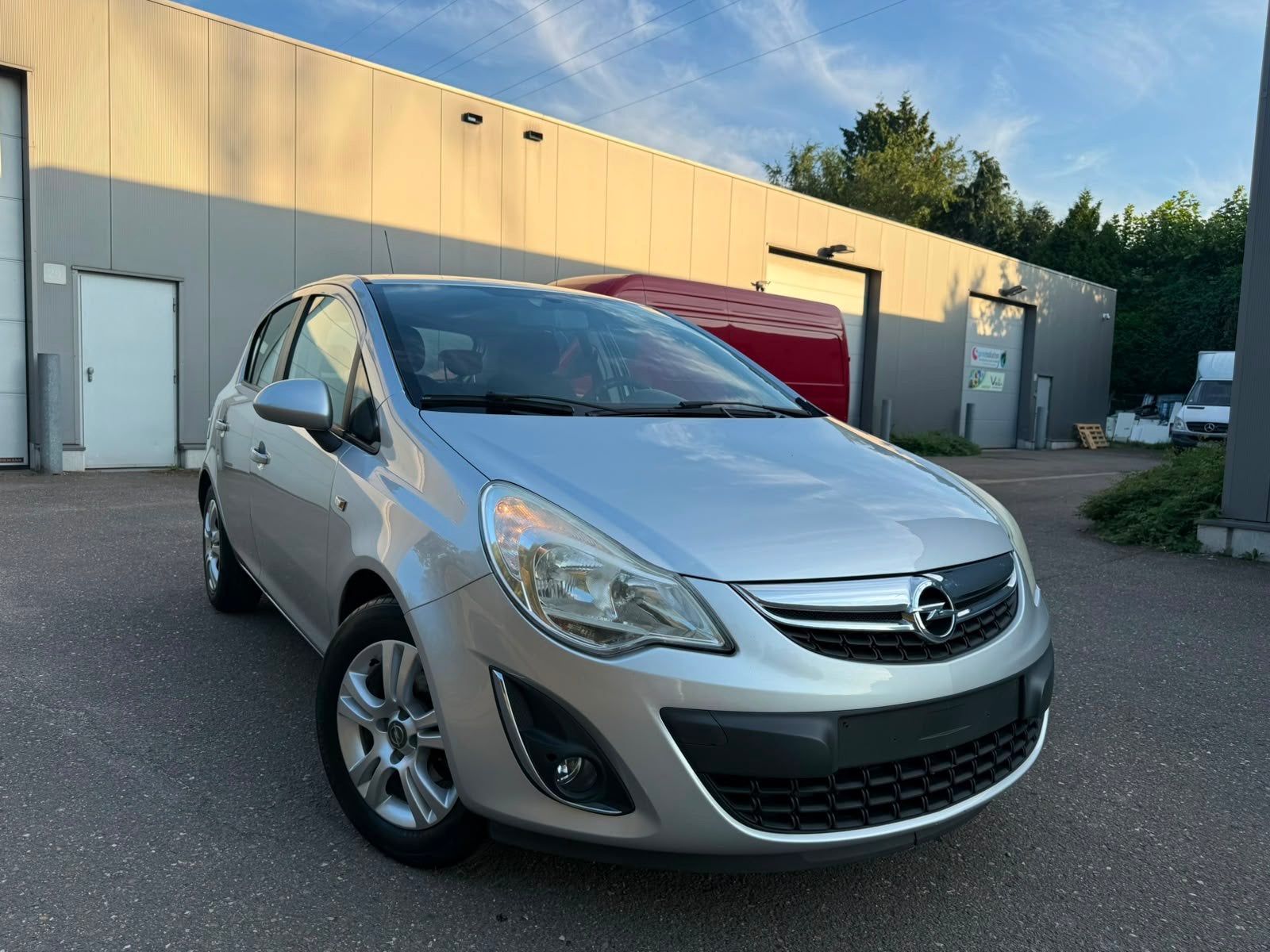 Opel Corsa, Autos, Opel, Entreprise, Achat, Corsa, Cruise Control, Peinture métallisée, Essence, Euro 5, MPV ou Monospace, Boîte manuelle