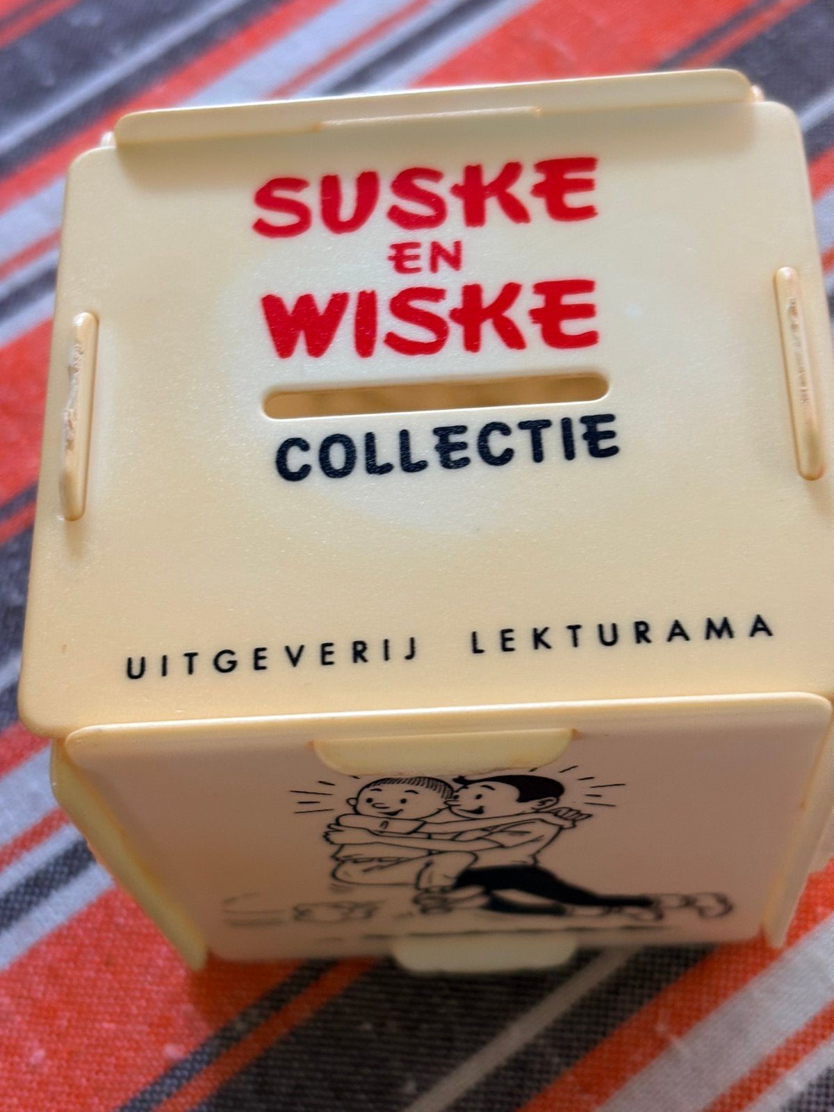 Tirelire ancienne Suske et Wiske, Enlèvement, Utilisé