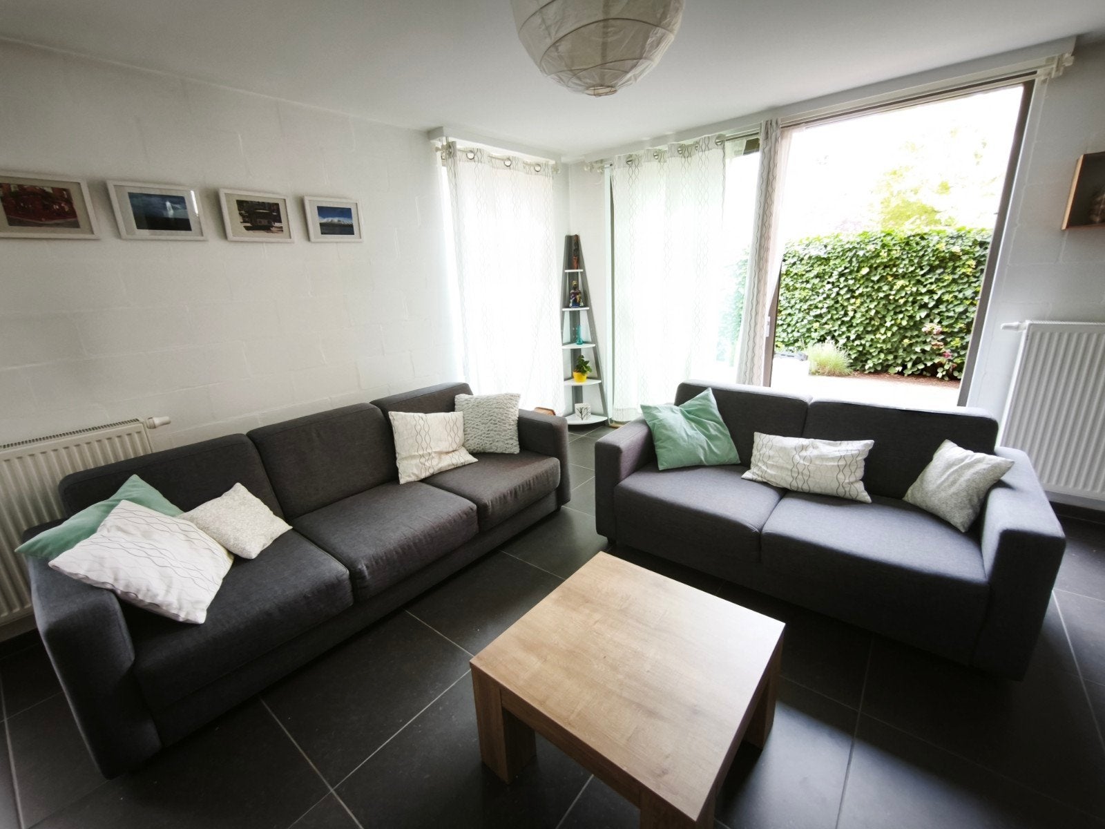Divan 2 + 3 places, Maison & Meubles, Canapés | Coins salons complets, Comme neuf, Enlèvement