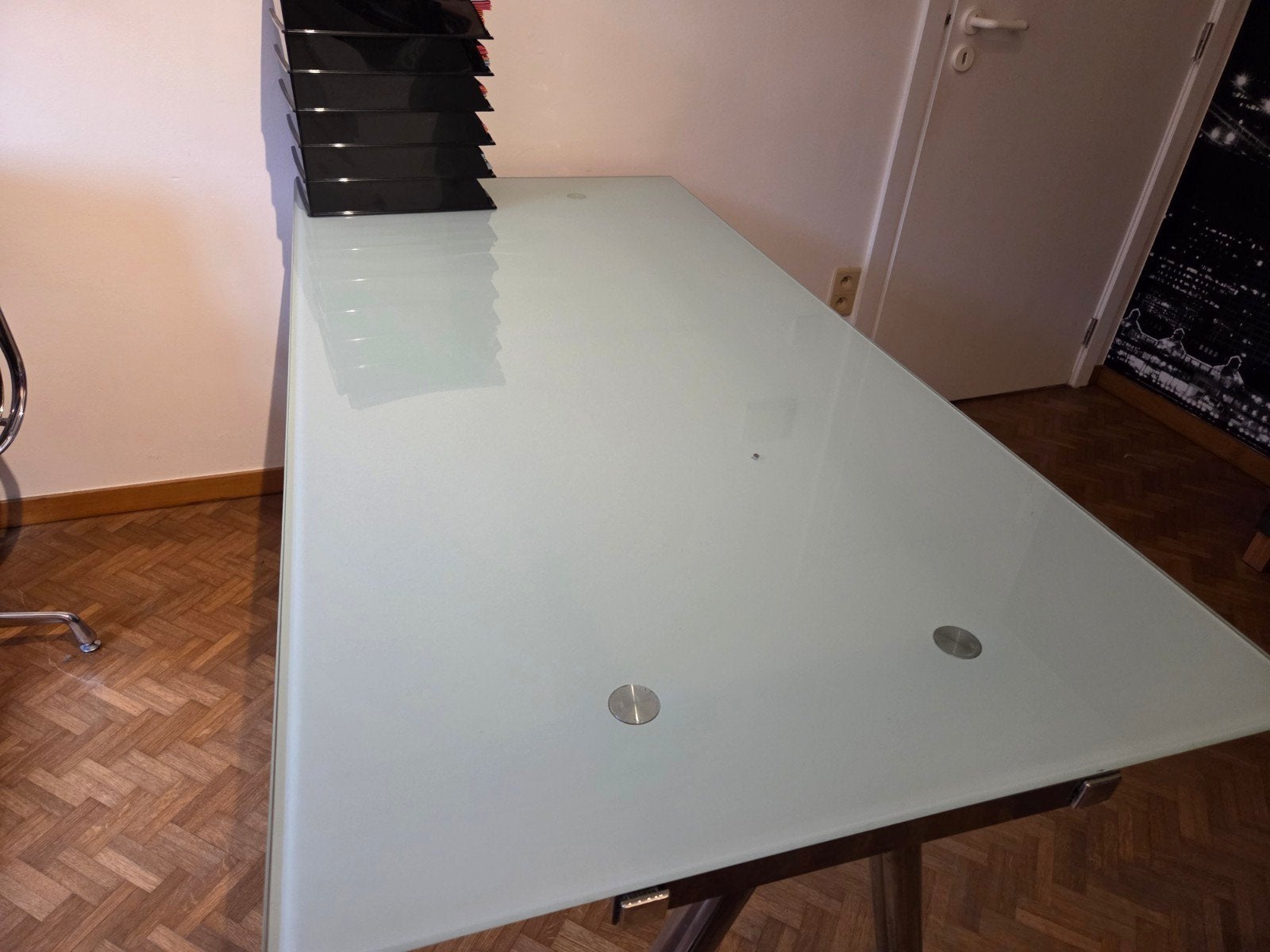 Bureau - Vergadertafel met glazen blad, Huis en Inrichting, Bureaus, Ophalen