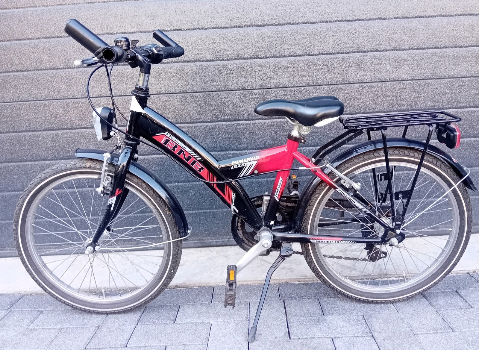 Jongensfiets BNB Powerkid 20inch 7speed NIEUWPRIJS 369€🚴🏾‍, Ophalen, Zo goed als nieuw, Trapvoertuig