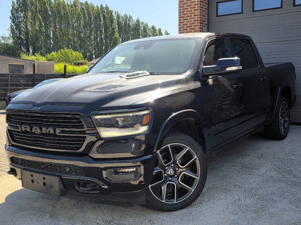 Dodge RAM Laramie - FULL OPTION - 5.7 HEMI V8 - 4X4 - 2019, Auto's, Automaat, 4 deurs, 401 kW, Zwart