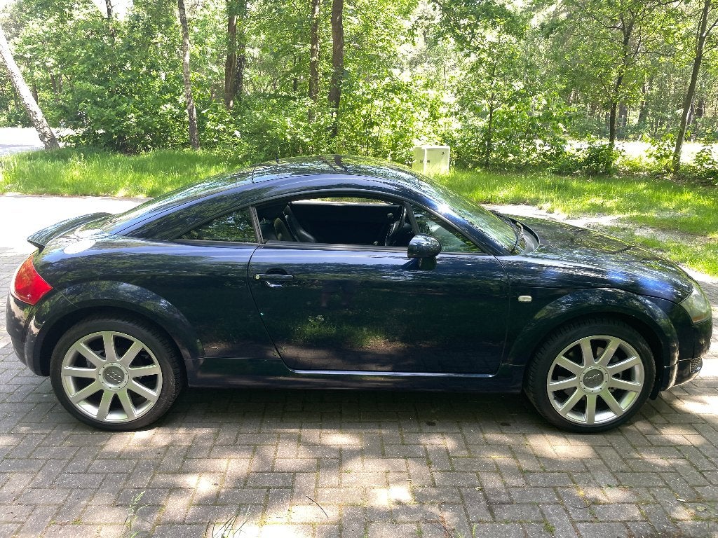 Audi TT Coupé 8N 2003 bleu foncé, très bien entretenue., Autos, Audi, Cruise Control, 2 places, Noir, Particulier