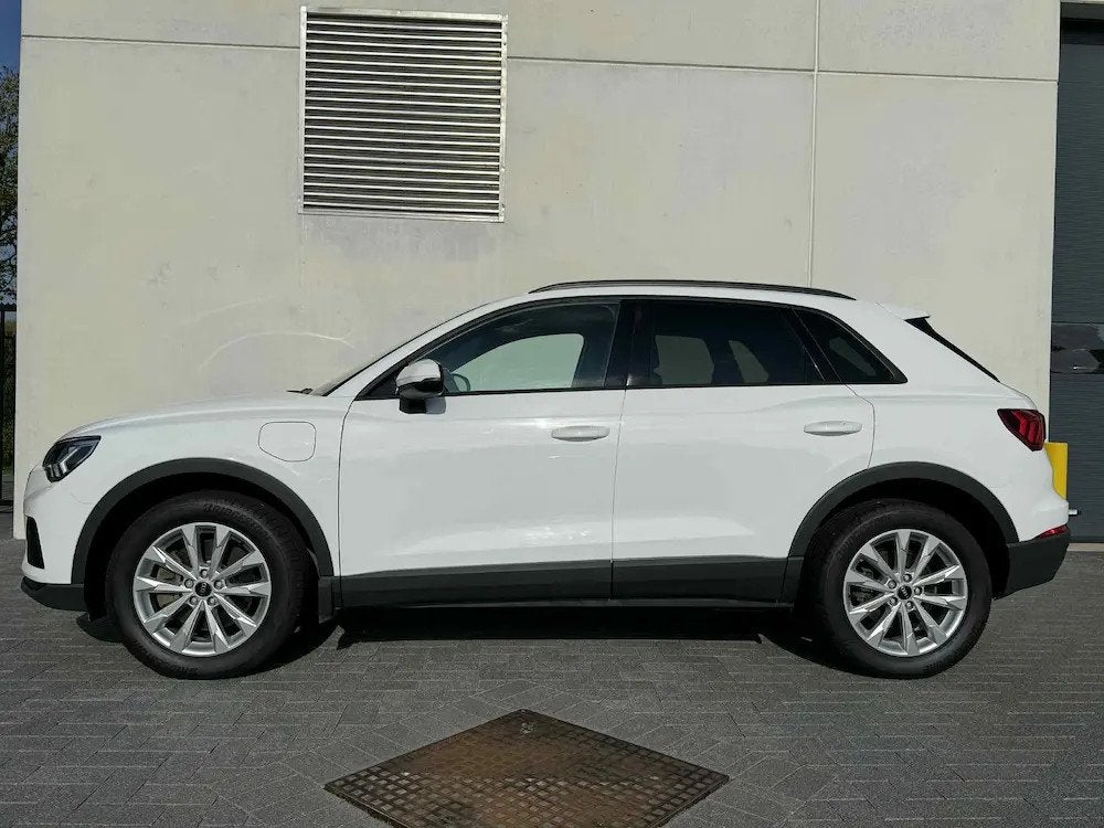Audi Q3 Q3 PHEV PROLINE 45TFSIe 245PK (bj 2023, automaat), Auto's, Audi, Automaat, 245 pk, Stof, Gebruikt