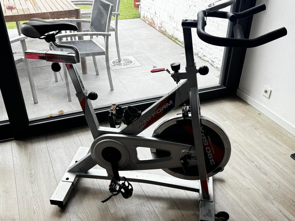 Spinningfiets, Ophalen, Gebruikt, Spinningfiets, Metaal