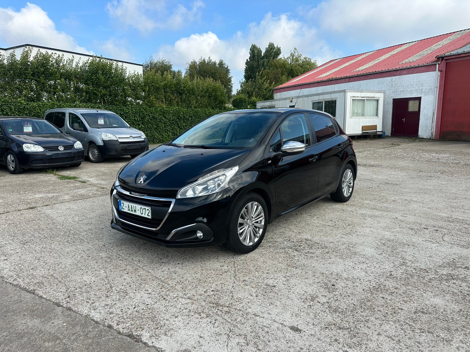 Peugeot 208 1.2i Gekeurd Garantie, Achat, Euro 6, Entreprise, Boîte manuelle