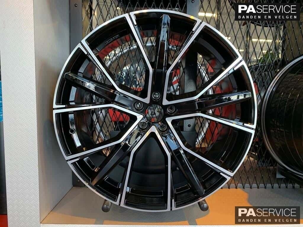 Nw 18 inch FP BLACK GMP Gunner AUDI A4 & A5 set inc Banden, Neuf, Pneus et Jantes, Véhicule de tourisme, Pneus été