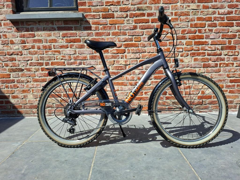 Jongensfiets FunNoRulesBoys 22 inch, Fietsen en Brommers, Fietsen | Kinderfietsjes, Ophalen