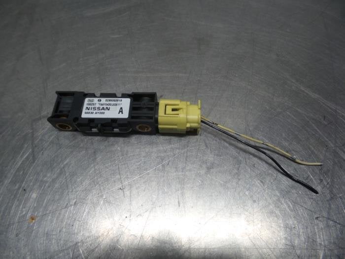 Détecteur airbag d'un Nissan Micra (Micra 03-), -, 3 mois de garantie, Utilisé, -