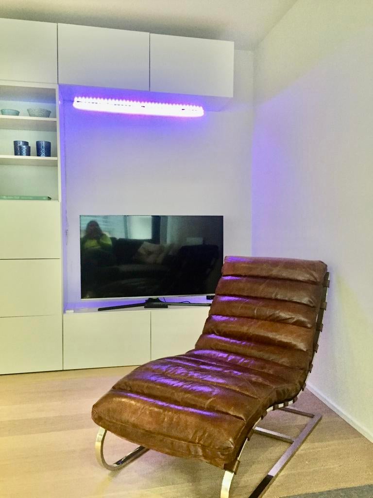 Zetel met slaapfunctie, tafel met 4 stoelen en ligzetel, Ophalen, Zo goed als nieuw, Vierpersoons of meer