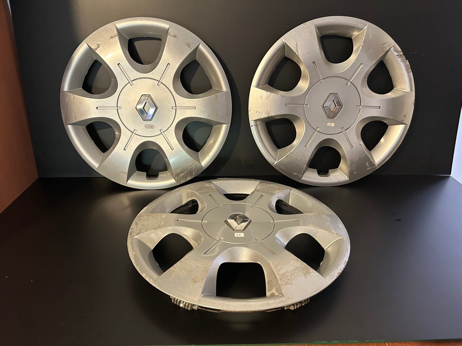 3 enjoliveurs d’origine Renault trafic 16", Autos : Divers, Enjoliveurs, Utilisé, Enlèvement ou Envoi