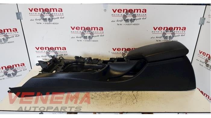Console centrale d'un BMW 3-Serie, -, 3 mois de garantie, Utilisé, -