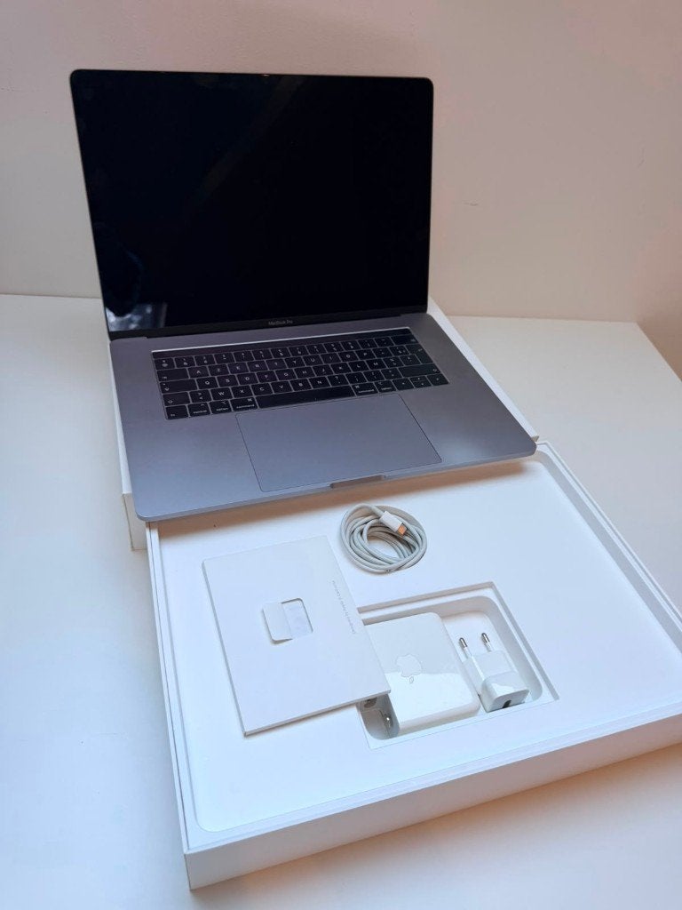MacBook Pro 13" (2019) - i5 - 8GB - 500GB - macOS Sequoia!, 8 GB, 512 GB, Ophalen of Verzenden, Zo goed als nieuw