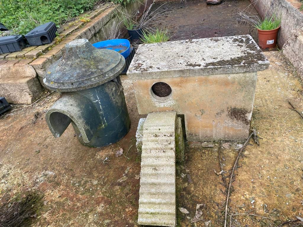 Eendenkast beton, Dieren en Toebehoren, Ophalen, Gebruikt, Overige materialen, Broedkooi of Kweekkooi
