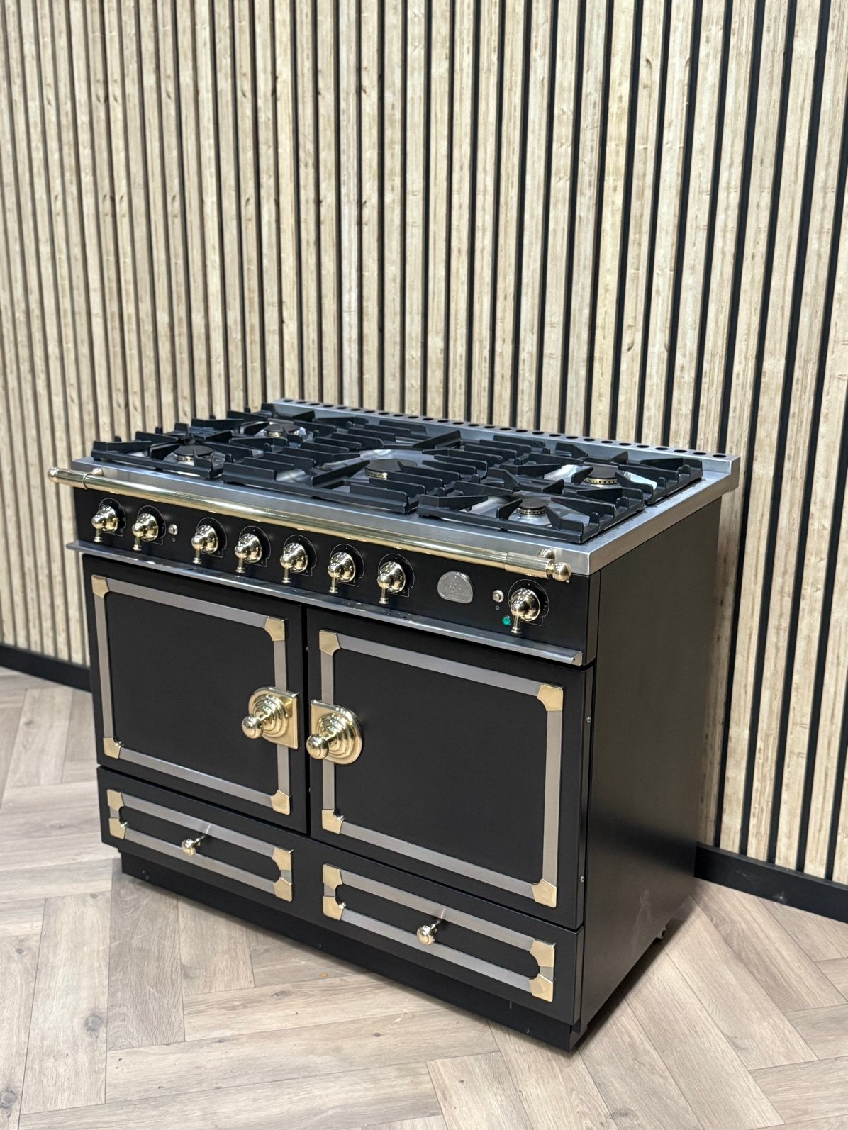 La Cornue 110cm Gas Zwart met Messing + Hete Lucht, Ophalen of Verzenden, Grill, Elektrisch