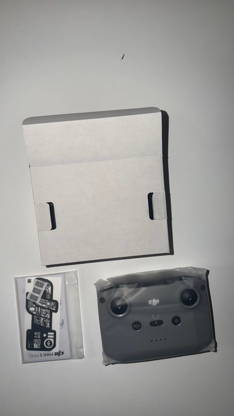 Nieuwe DJI RC-N3 controller, TV, Hi-fi & Vidéo, Drones, Enlèvement, Comme neuf, DJI
