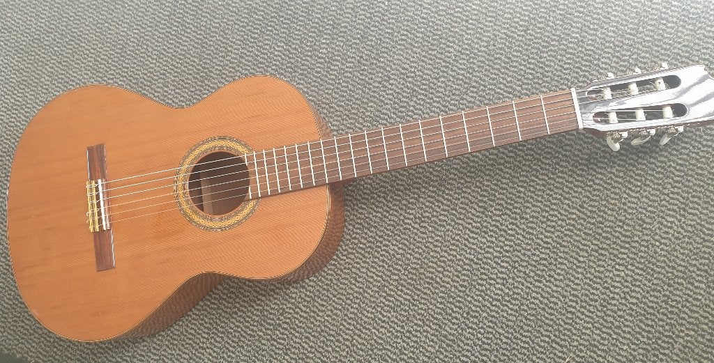Cuenca 30 voor de helft van de nieuwprijs!!!, Muziek en Instrumenten, Ophalen, Gebruikt, Klassieke of Spaanse gitaar