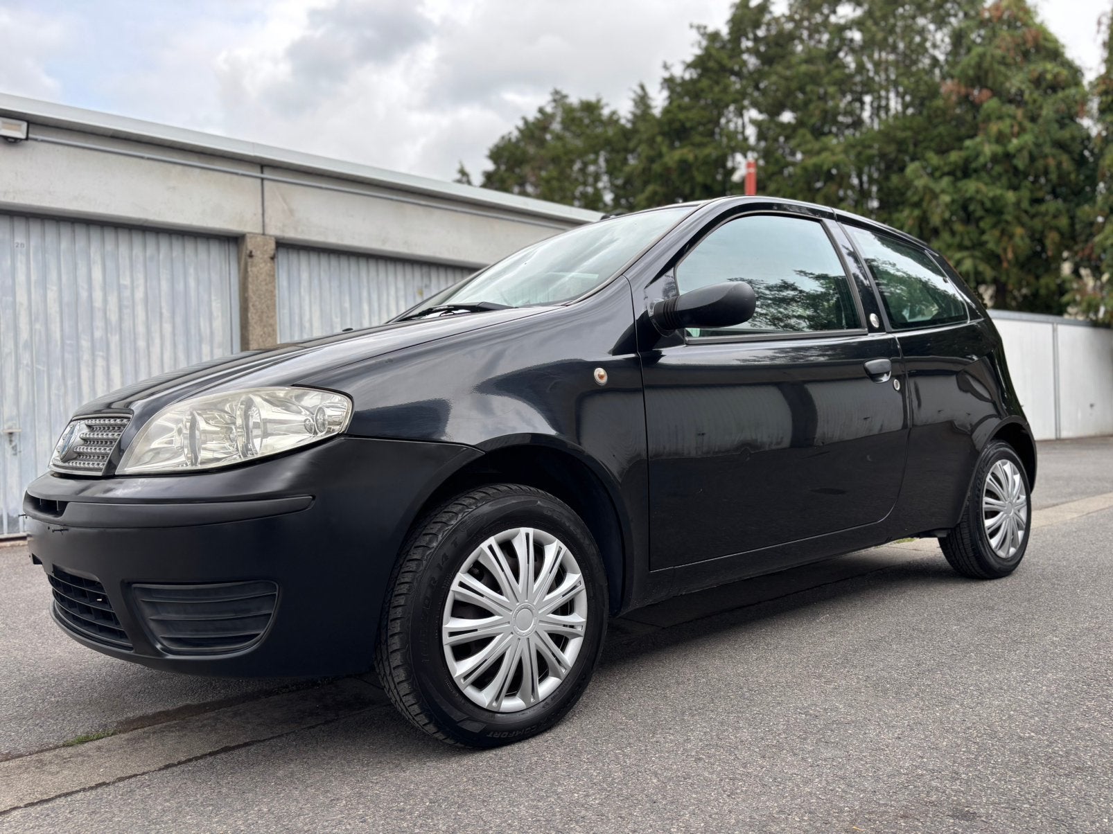 Fiat Punto - 1.3 Essence - 103 000 Km - Homologuée, Achat, Boîte manuelle, Noir, Alarme