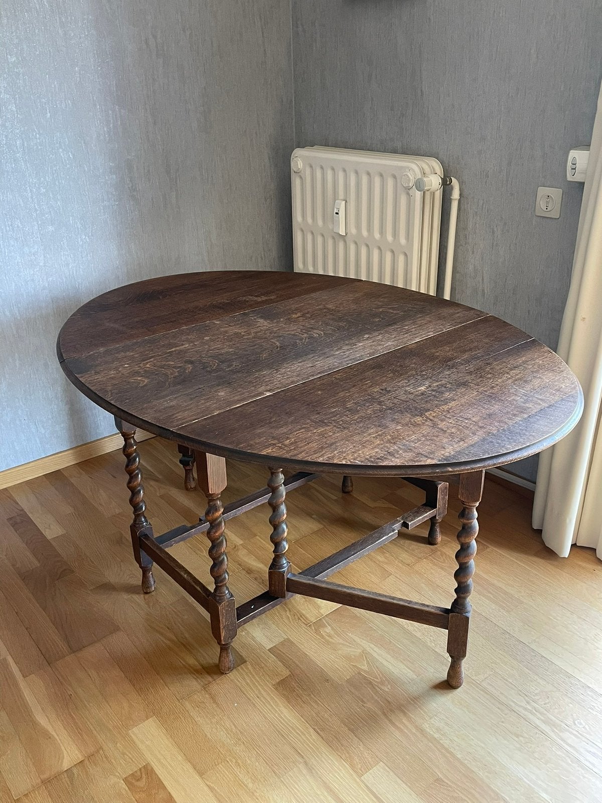 Table ancienne en chêne massif, Maison & Meubles, Enlèvement, Comme neuf