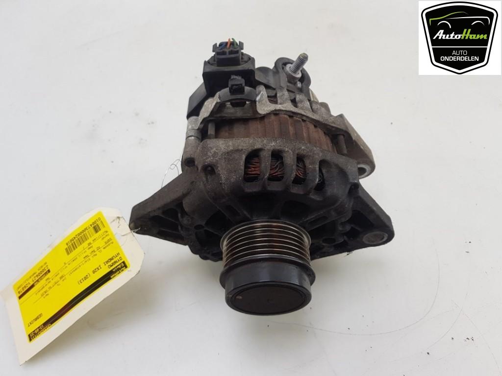 ALTERNATEUR V-Snaar Hyundai iX20 (JC) (|373002B700|), Utilisé, Hyundai