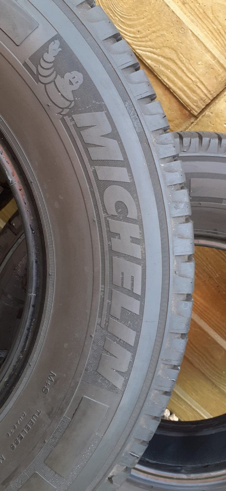 agilis camping Michelin pneus, Caravanes & Camping, Enlèvement