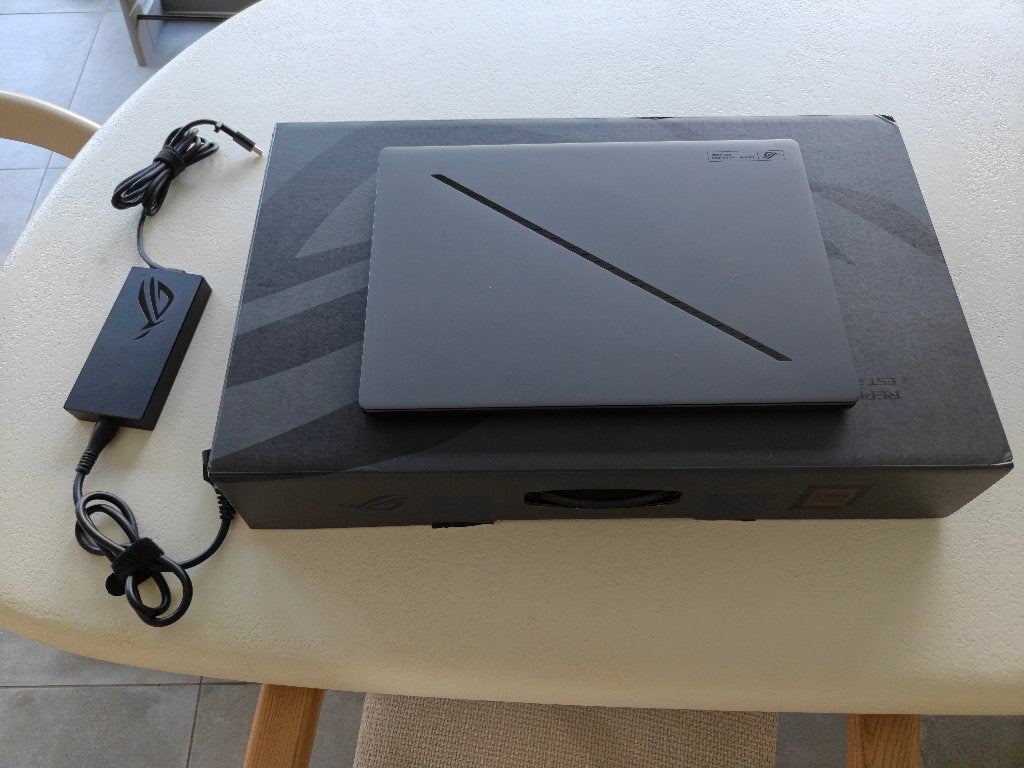 ASUS ROG Zephyrus G16 GU605CP (RTX5070 / Core Ultra 9 285H), Ophalen, Met videokaart, 32 GB, Zo goed als nieuw