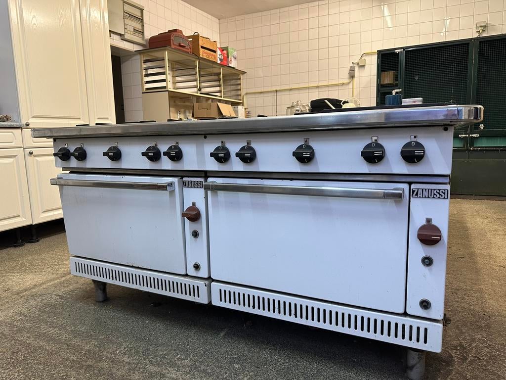 Zanussi vintage fornuis, Enlèvement