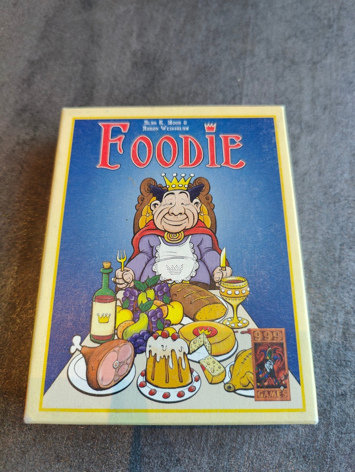Foodie - kaartspel 999 games, Drie of vier spelers, Ophalen, Zo goed als nieuw, 999 games
