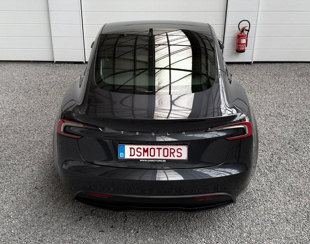 Tesla Model 3 RWD | Premium | Stealth Grey | 19" Nova velgen, Auto's, 208 kW, Winterpakket, 1000 kg, Zilver of Grijs