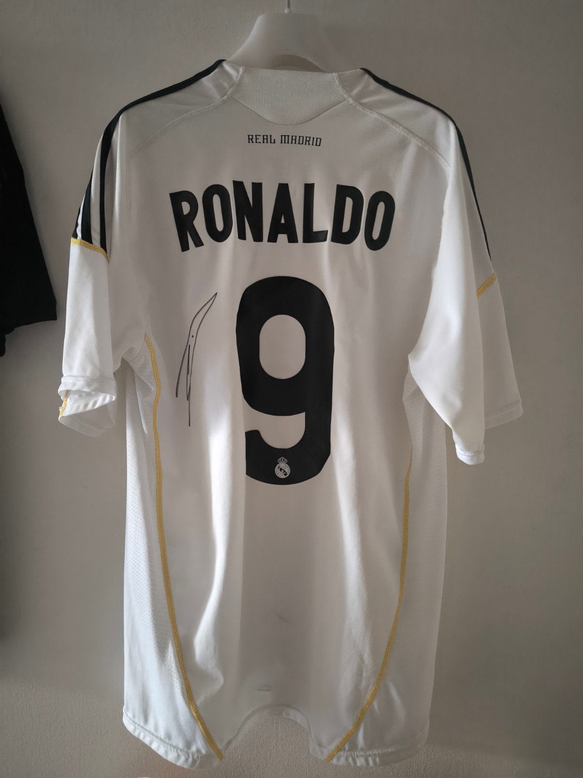 Gesigneerd shirt c.ronaldo, Envoi, Maillot