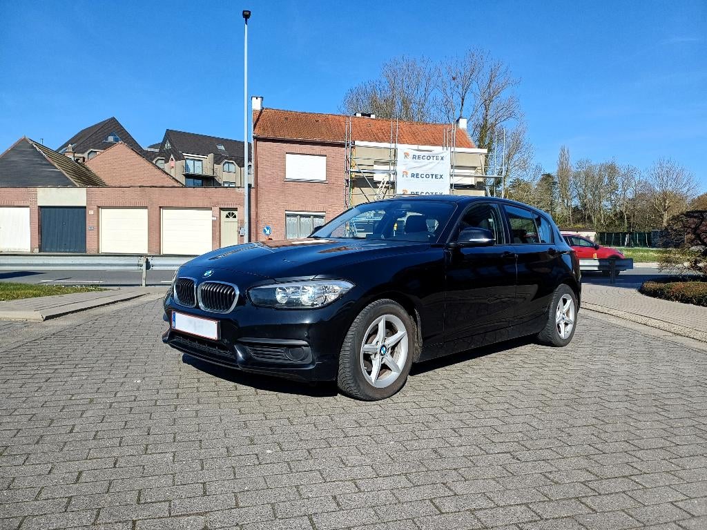 BMW 116D 2017 (1e inschrijving 01/2018), Auto's, Zwart, 5 deurs, Particulier, Te koop