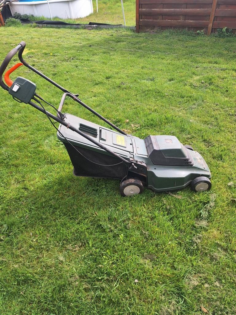 Grasmaaier, Tuin en Terras, Ophalen, Elektrische grasmaaier
