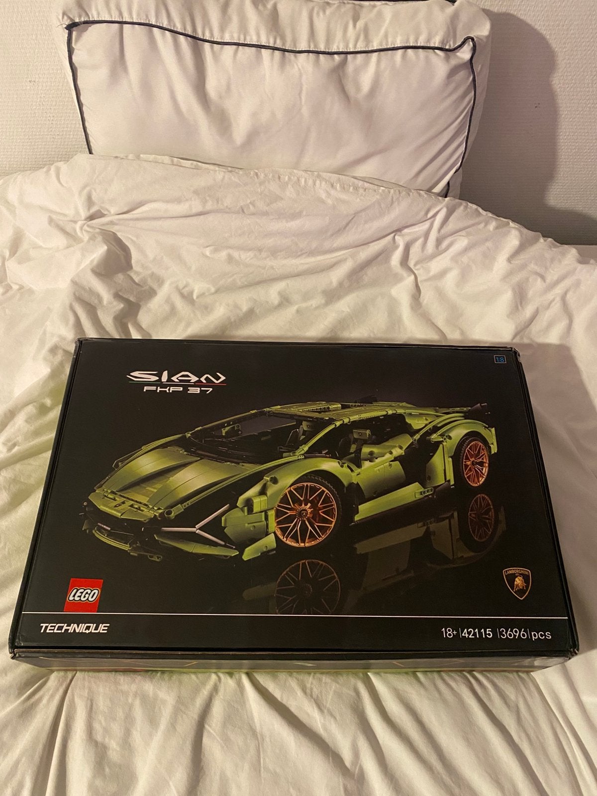 LEGO Technic Lamborghini Sian FKP 37, Hobby & Loisirs créatifs, Enlèvement ou Envoi, Neuf
