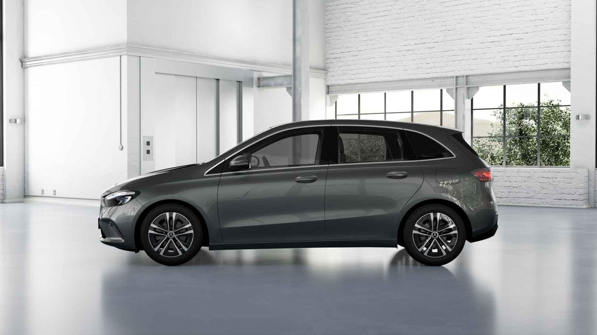 Mercedes-Benz B-Klasse 180 d Business Line | Smartphone Inte, Auto's, Mercedes-Benz, Gebruikt, Zwart, 116 pk, Automatische klimaatregeling
