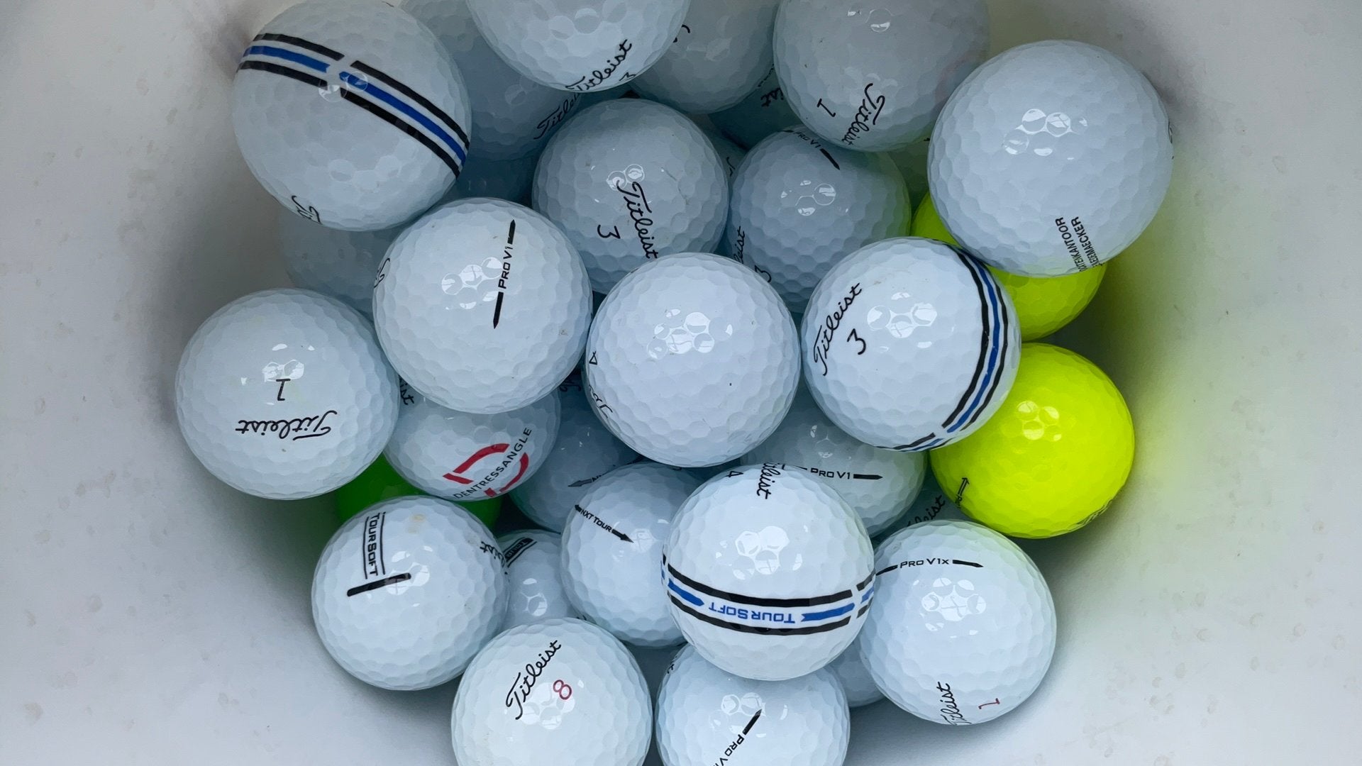 Titleist prov1en tour soft, Sport en Fitness, Golf, Ophalen, Zo goed als nieuw