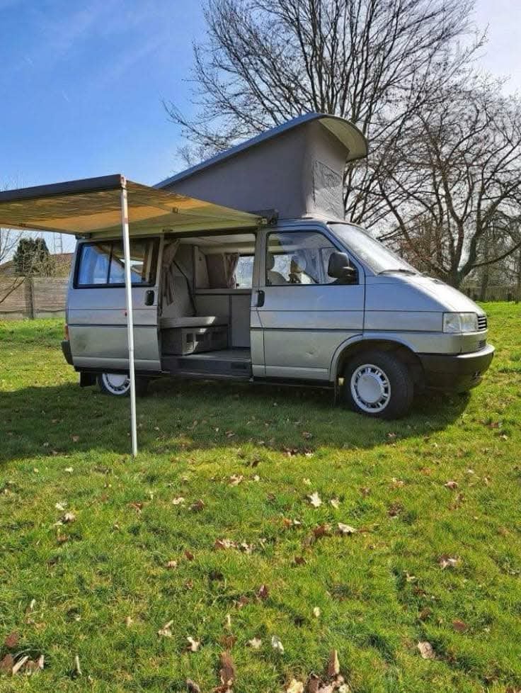 Vw t4 california !!, Auto's, Voorwielaandrijving, Monovolume, Grijs, Particulier