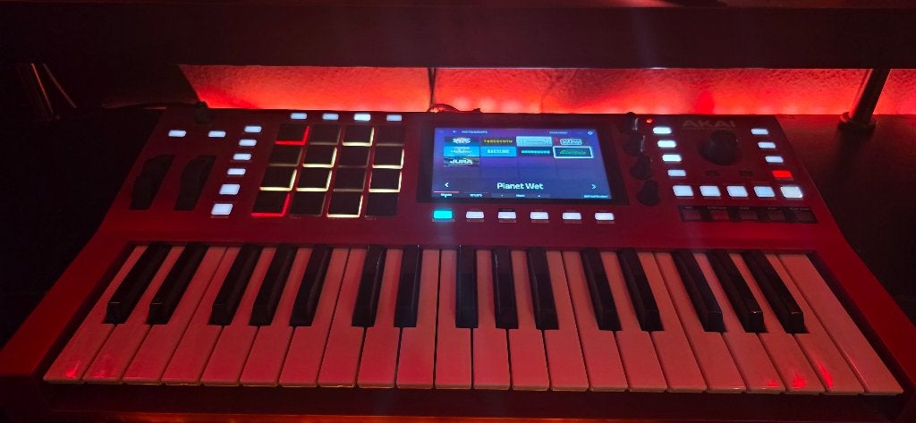 Akai mpc key 37, Muziek en Instrumenten, Ophalen of Verzenden, Zo goed als nieuw