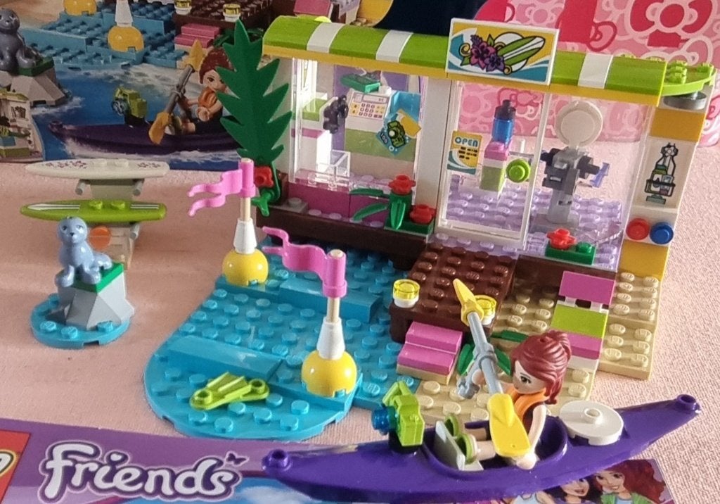 LEGO Friends 41315 Heartlake Surf Shop – compleet + doos, Kinderen en Baby's, Lego, Inclusief accessoires, Friends, Ophalen of Verzenden
