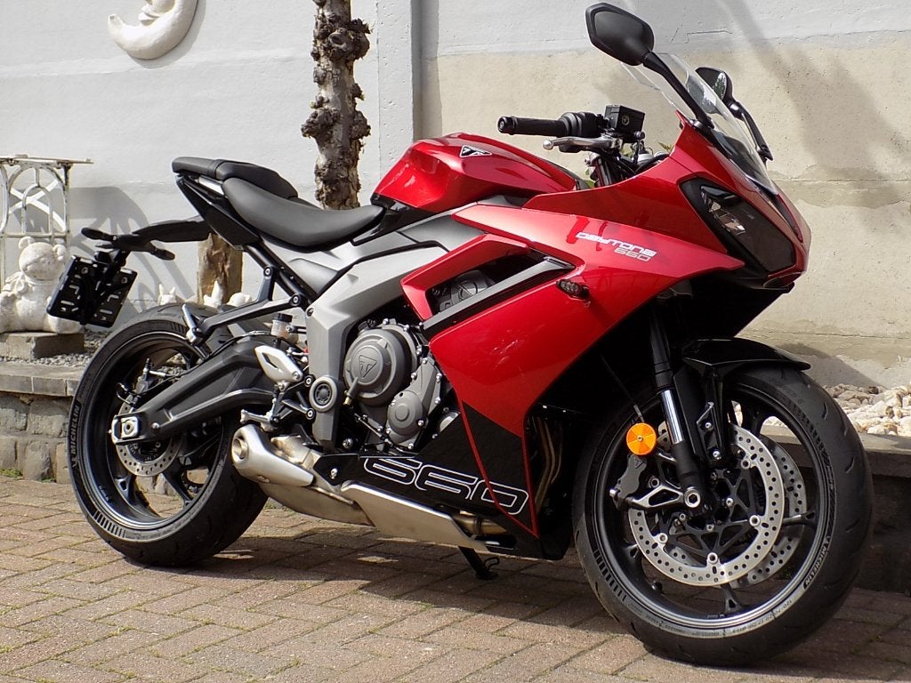 Triumph Dytona 660 R, 3 cilinders, Meer dan 35 kW, ABS, Naked bike