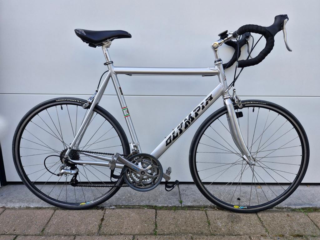 ​Neo Vintage Italiaanse racefiets van het merk Olympia, Vélos & Vélomoteurs, Frein sur jante, 57 à 61 cm, Enlèvement, Utilisé