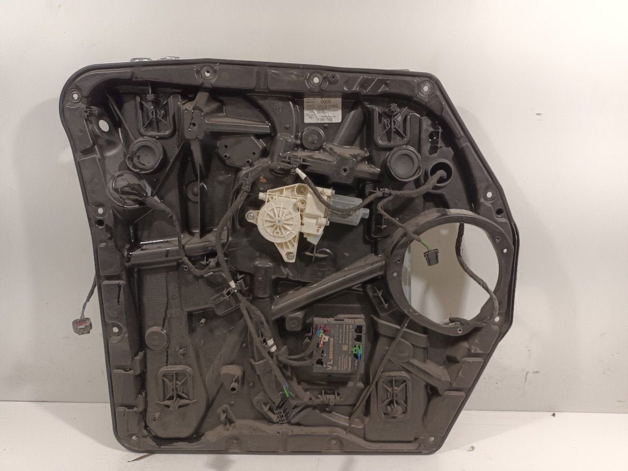 Raammechaniek elektrisch links achter Mercedes-Benz Vito, Onderdelen@venauto.nl, Van der Ven Autorecycling B.V., Ettenseweg 76, 4706 PB Roosendaal, The Netherlands