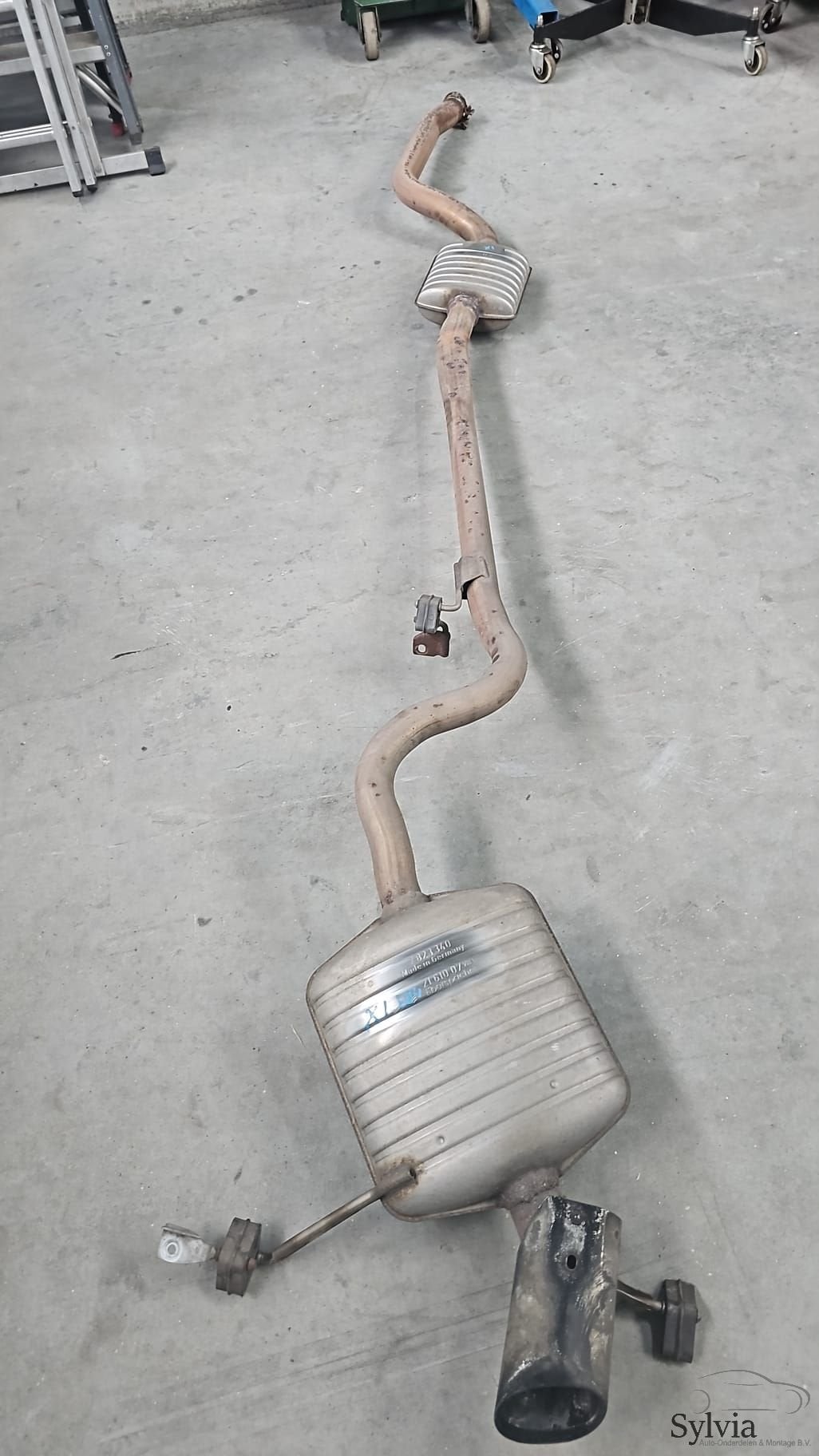Uitlaatsysteem compleet BMW X1 serie E84 18307823367 1830782, Gebruikt, -, -, Ophalen of Verzenden