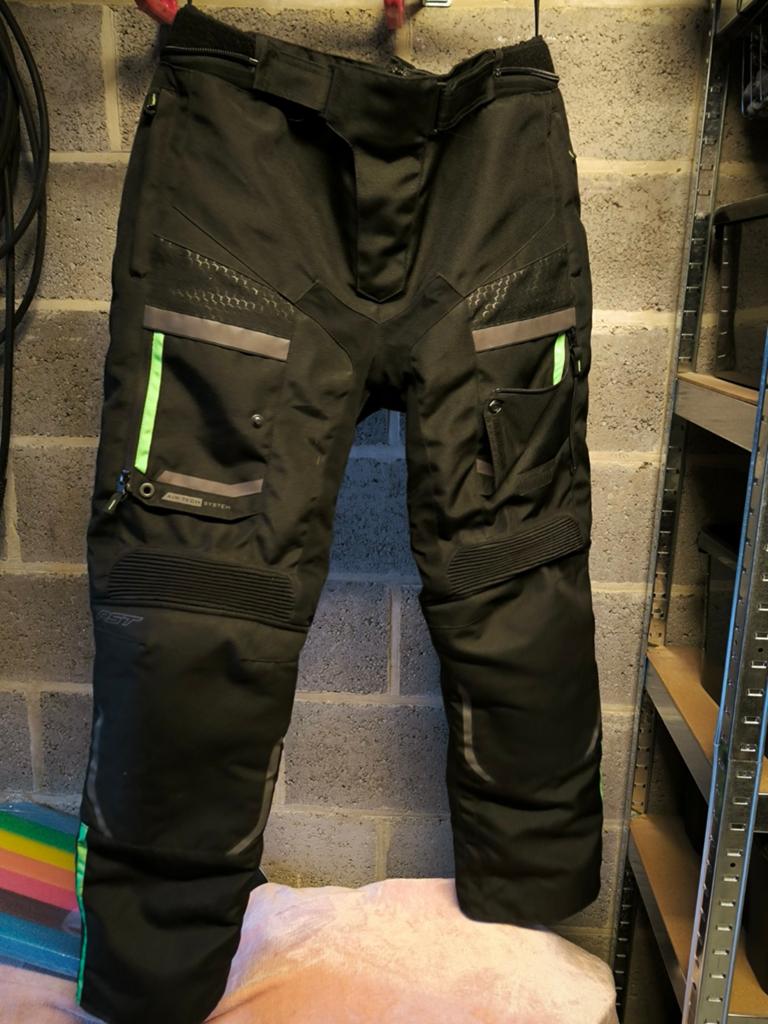 Pantalon RST marqué KAWASAKI taille 44, Enlèvement ou Envoi
